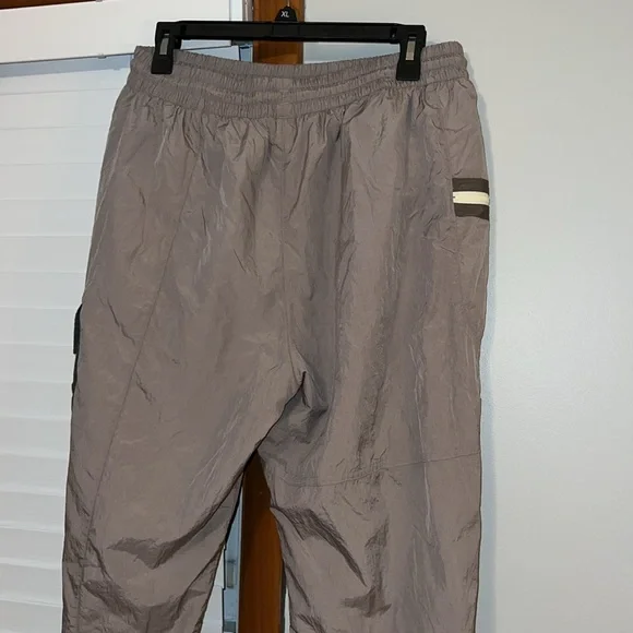 ❤️Reebok Women's Gray Jogger Pants L - Picture 5 of 5
